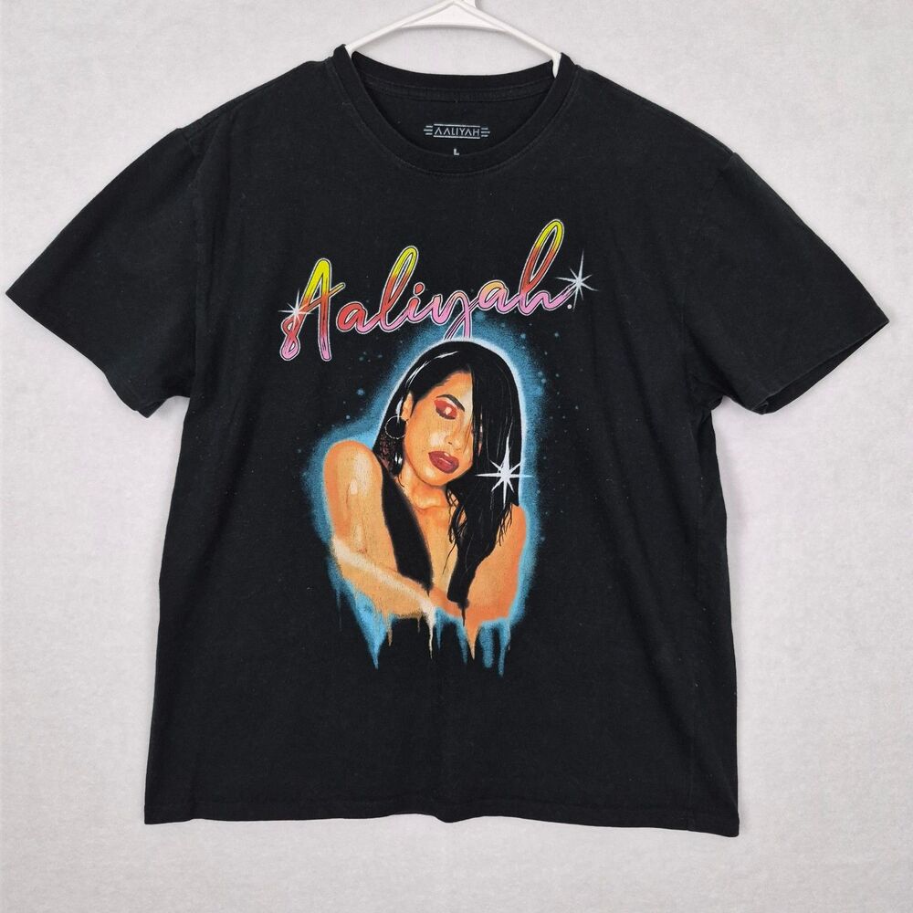 Aaliyah Womens Large Graphic Tee Short Sleeve 100% cotton y2k streetwear casual